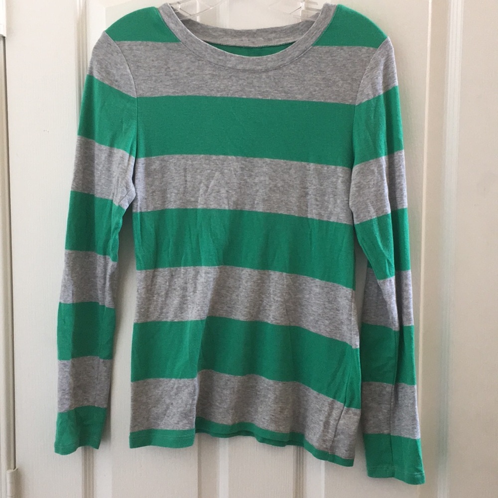 FINAL MARKDOWN Ladies’ Old Navy Perfect T-shirt (M)
